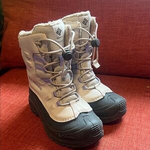 Columbia Kids Snow Boots - White and Black